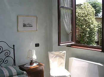 Hotel L'antico Asilo Serralunga d'Alba